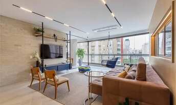 Imagem 3: Apartamento completamente reformado no Itaim bibi