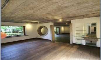 Imagem 6: Casa para aluguel e venda possui 599 metros quadrados com 4 quartos