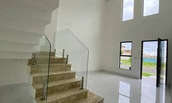 Imagem 4: Casa de condomínio para venda tem 225 metros quadrados com 3 quartos