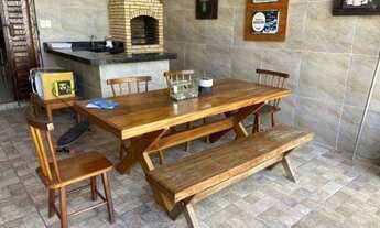 Imagem 2: Casa imponente com uma área de lazer privativa incrível