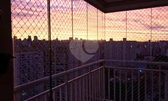 Imagem 3: Apartamento a venda na Aclimação com varanda gourmet e linda vista !