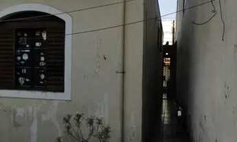 Imagem 2: Terreno no Jardim Bom Pastor com 154 m² e casa antiga no local