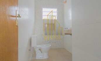 Imagem 5: Casa Assobradada no Vale do Sol / 3 Quartos (2 Suítes) / 2 Vagas / Sacada Ampla / Quintal