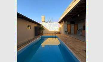 Imagem 5: Casa no Jardim Belvedere com piscina, 4 quartos, 2 suítes, R$ 680.000,00