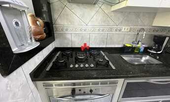 Imagem 7: Apartamento de 2 Dormitórios, Sala, Cozinha, Banheiro e 1 Vaga de Garagem na Vila Silvia