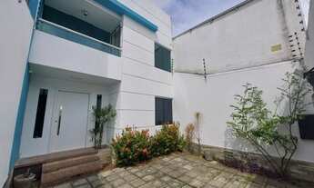 Imagem: Casa para aluguel, 5 quartos, 2 suítes