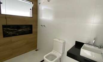 Imagem 3: Casa de condomínio para venda tem 225 metros quadrados com 3 quartos