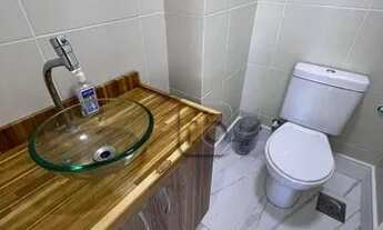 Imagem 3: Sala comercial/ 25m2 / vista de frente / Mobiliado / andar médio