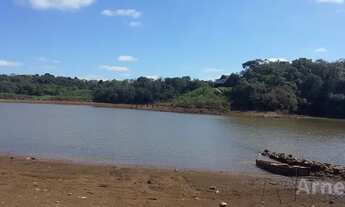 Imagem 5: Terreno de frente para barragem do Capingui em Condominio Fechado