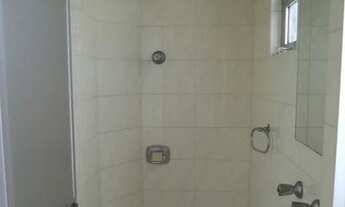 Imagem 7: Apartamento com 3 dormitórios para alugar, 114 m² por R$ 2.880,00/mês - Cidade Baixa - Por