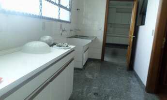 Imagem 3: Apartamento altíssimo padrão na Vila Bastos, oportunidade rara