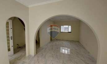 Imagem 7: Sobrado para aluguel e venda possui 142 metros quadrados com 3 quartos