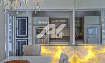 Imagem 5: Apartamento para venda possui 158 metros quadrados com 3 quartos em Cambuí - Campinas - SP