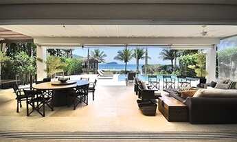 Imagem 7: Casa para venda possui 600 metros quadrados com 6 quartos em Baleia - São Sebastião - São