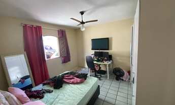 Imagem 6: Casa para venda com 275 metros quadrados com 3 quartos