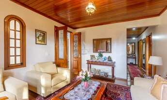 Imagem 3: Porto Alegre - Casa Padrão - Tristeza