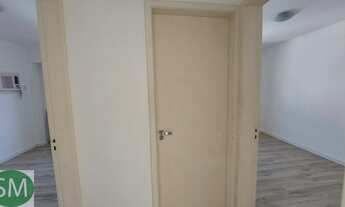 Imagem 5: Apartamento para venda possui 63 metros quadrados com 2 quartos em Coqueiros - Florianópol