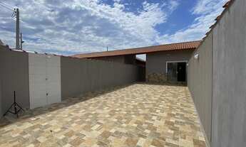 Imagem 2: Casa com PISCINA PE NA AREIA em Santa Terezinha - Itanhaém - SP