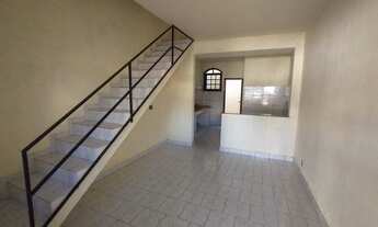 Imagem 4: Casa para aluguel possui 62 metros quadrados com 2 quartos em Vila Muriqui - Mangaratiba