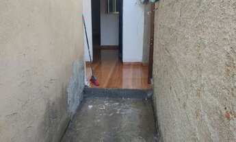 Imagem 2: Casa completa Casa com 1 dormitório