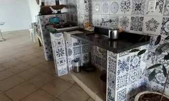 Imagem 4: Casa para venda com 350 metros quadrados com 5 quartos