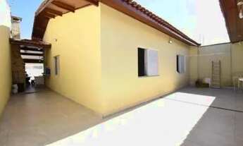 Imagem 2: VENDO ESSA CASA NO ADRIANOPOLIS,ACEITAMOS PARCELAMOS