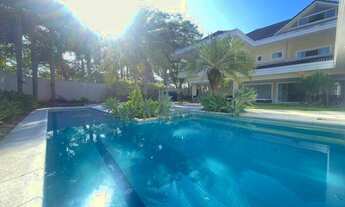 Imagem 3: Casa de condomínio para aluguel e venda tem 850 metros quadrados com 5 quartos