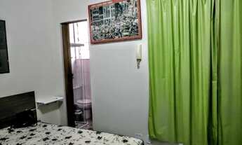 Imagem 3: Vendo kitnet em rua nobre de Copacabana