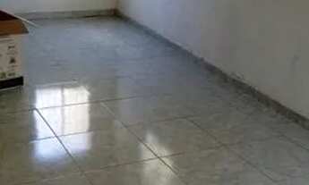 Imagem 2: KitNet Grande 2º Piso - Adrianópolis 600R