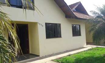 Imagem 2: Locação ? Residência ? Mobiliado ? Castro ? 4 quartos ? Valor em Oferta