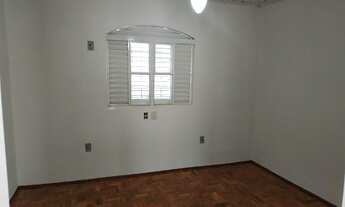 Imagem 5: Casa Centro Jales reformada