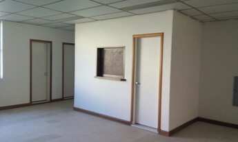 Imagem 7: PRÉDIO INTEIRO PARA LOCAÇÃO - Rua Prefeito Olimpio de Melo - Benfica, Rio de Janeiro - RJ