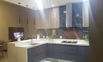 Imagem 2: Casa com 3 dormitórios à venda, 191 m² por R$ 1.750.000,00 - Condomínio Dona Maria José