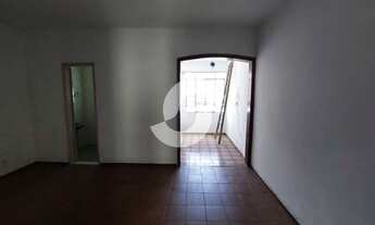 Imagem 3: Casa 2 quartos em icaraí, oportunidade de investimento, precisando de reforma, ótimo preço