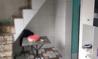 Imagem 3: Vende se uma casa. Dois quartos dois banheiro sala cozinha lavanderia grande