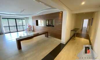 Imagem 2: Apartamento para aluguel e venda possui 255 metros quadrados com 4 quartos