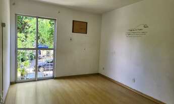 Imagem 4: Casa de condomínio para venda tem 200 metros quadrados com 4 quartos