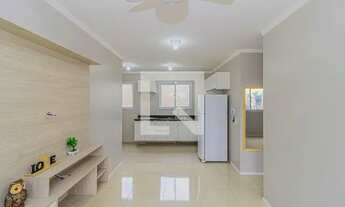 Imagem 3: Apartamento para Aluguel - Olaria, 2 Quartos, 49 m2