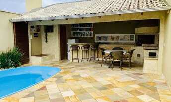 Imagem 4: Casa mobiliada Casa com 3 dormitórios