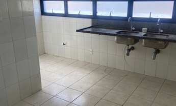 Imagem 6: Apartamento no Bairro Atalaia com 3 Quartos sendo 1 Suíte e 2 Vagas de Garagem