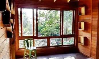 Imagem 5: Casa de três quartos Córrego Grande para aluguel anual