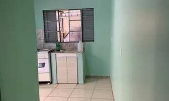 Imagem 5: ALUGA-SE BARRACO DE FUNDOS EM ARNIQUEIRAS