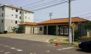 Imagem: Apartamento térreo com dois quartos, no