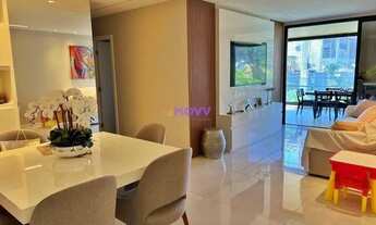 Imagem 2: Apartamento 4 quartos ,vista mar finamente decorado e montado !