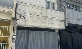 Imagem: Aluga-se casa bem localizada