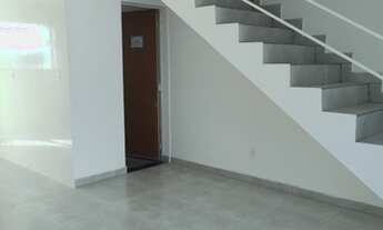 Imagem 2: Linda Casa Duplex - 02 quartos em São José da Lapa