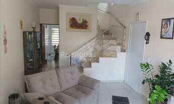 Imagem: Sobrado em Cotia - 2 Dormitórios