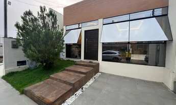 Imagem 3: Casa de condomínio para aluguel possui 95 metros quadrados com 4 quartos