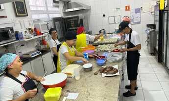 Imagem 5: DOCERIA NO LITORAL SP MOVIMENTO 500 MIL. SÓ VAREJO.ACEITO IMÓVEL