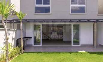 Imagem 5: Casa para Venda em São Paulo, Jardim Cordeiro, 4 dormitórios, 4 suítes, 5 banheiros, 4 vag